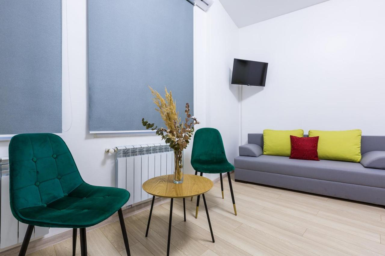 Vodna White Apartment *